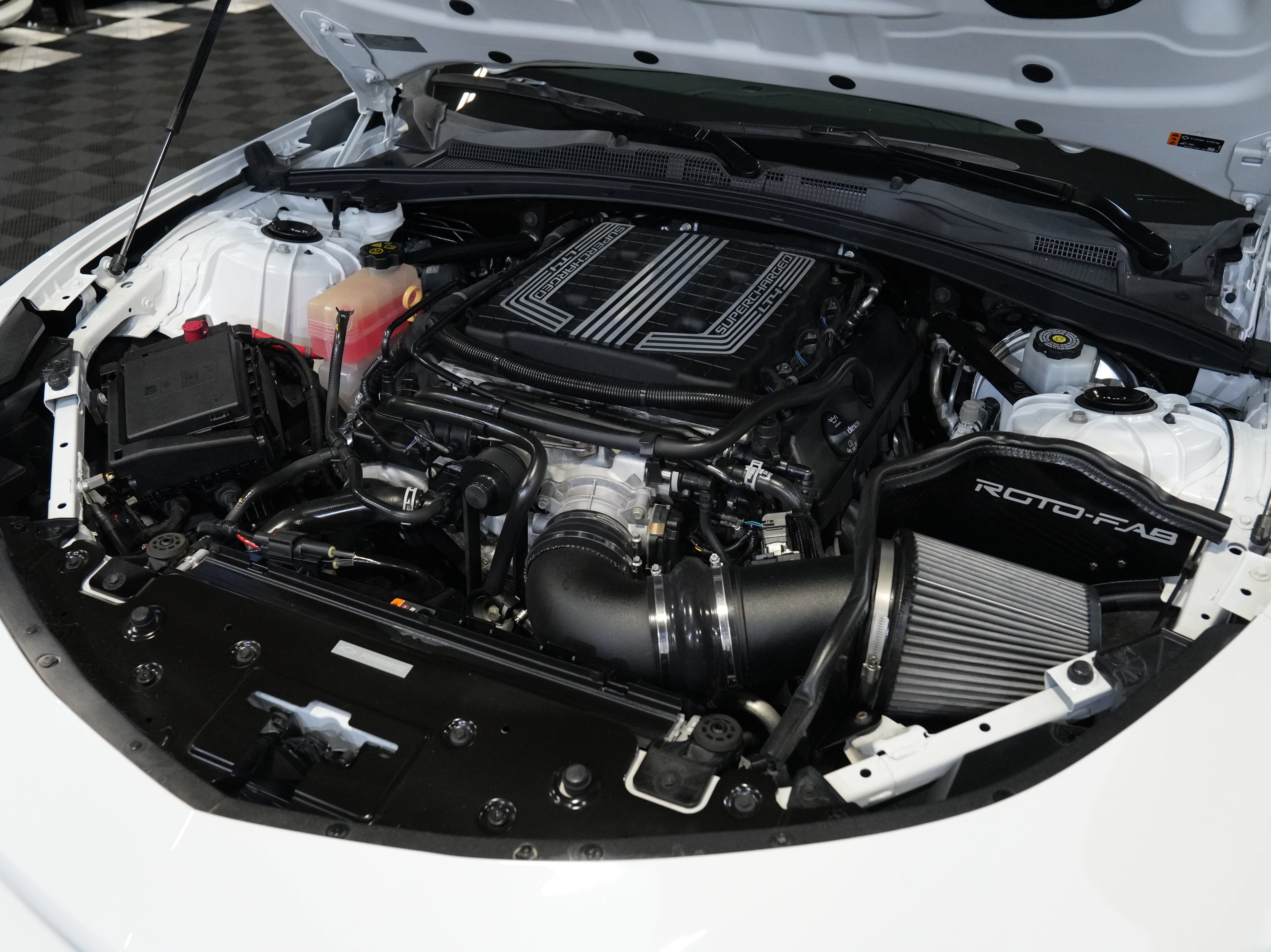 Used 2018 Chevrolet Camaro ZL1 RWD image 47