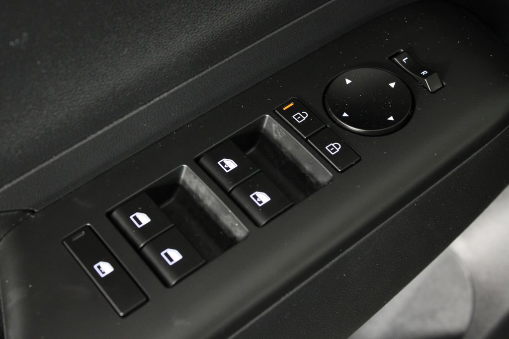 Certified 2026 Hyundai Kona SEL Sport image 21