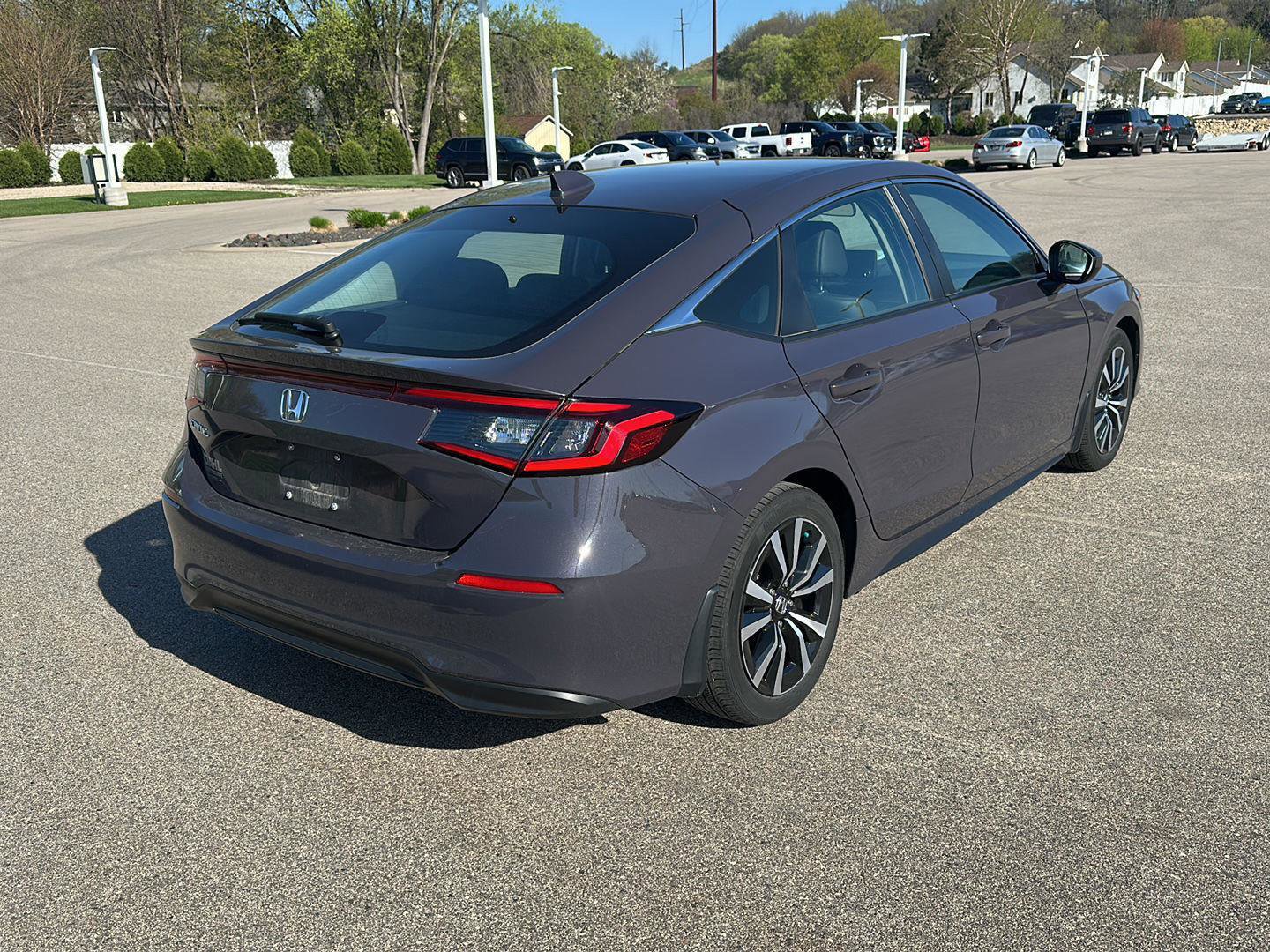 Used 2024 Honda Civic EX-L image 3