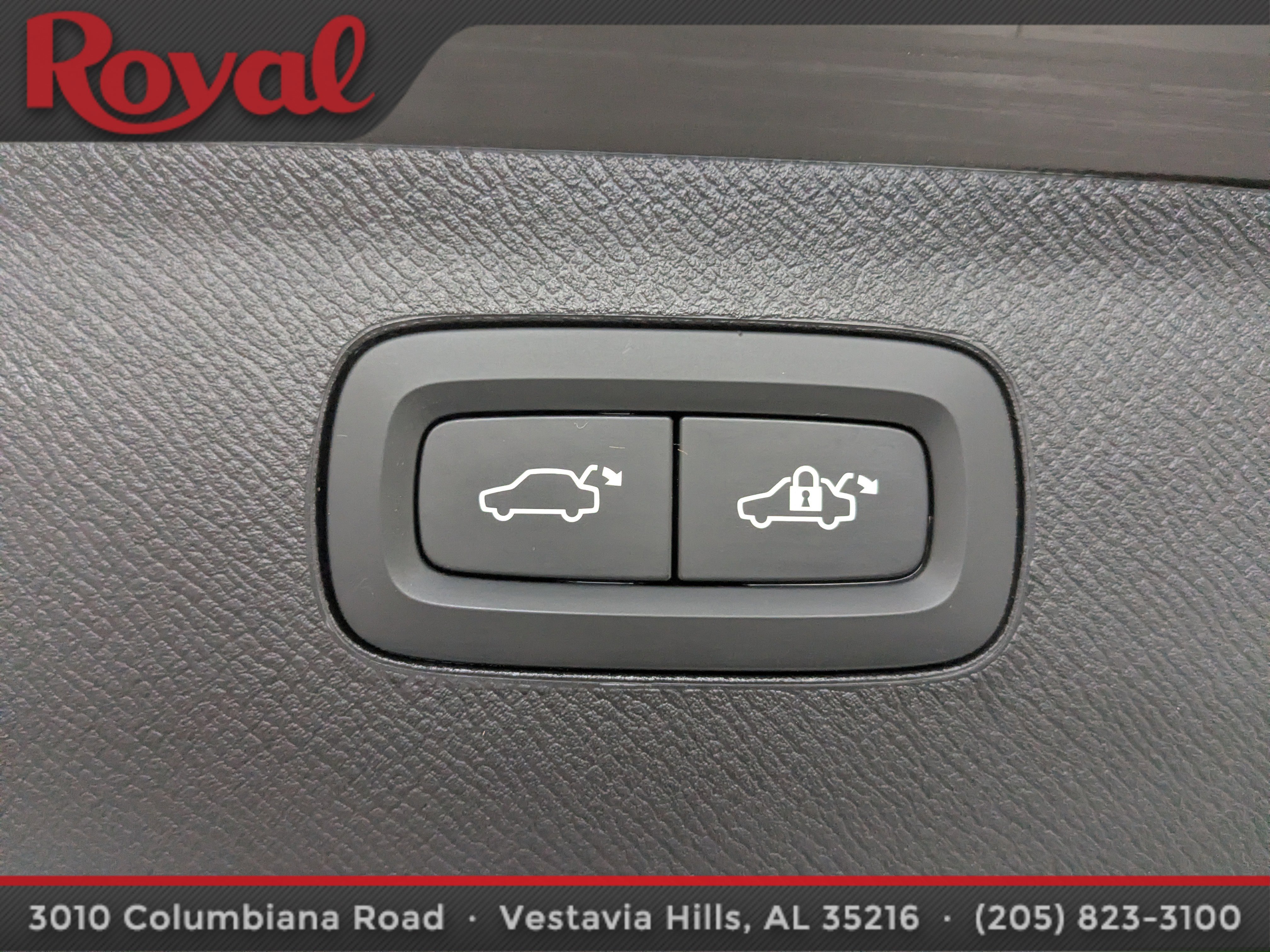 Certified 2023 Volvo XC90 B6 Plus w/ Protection Package Premier AWD/4WD image 14