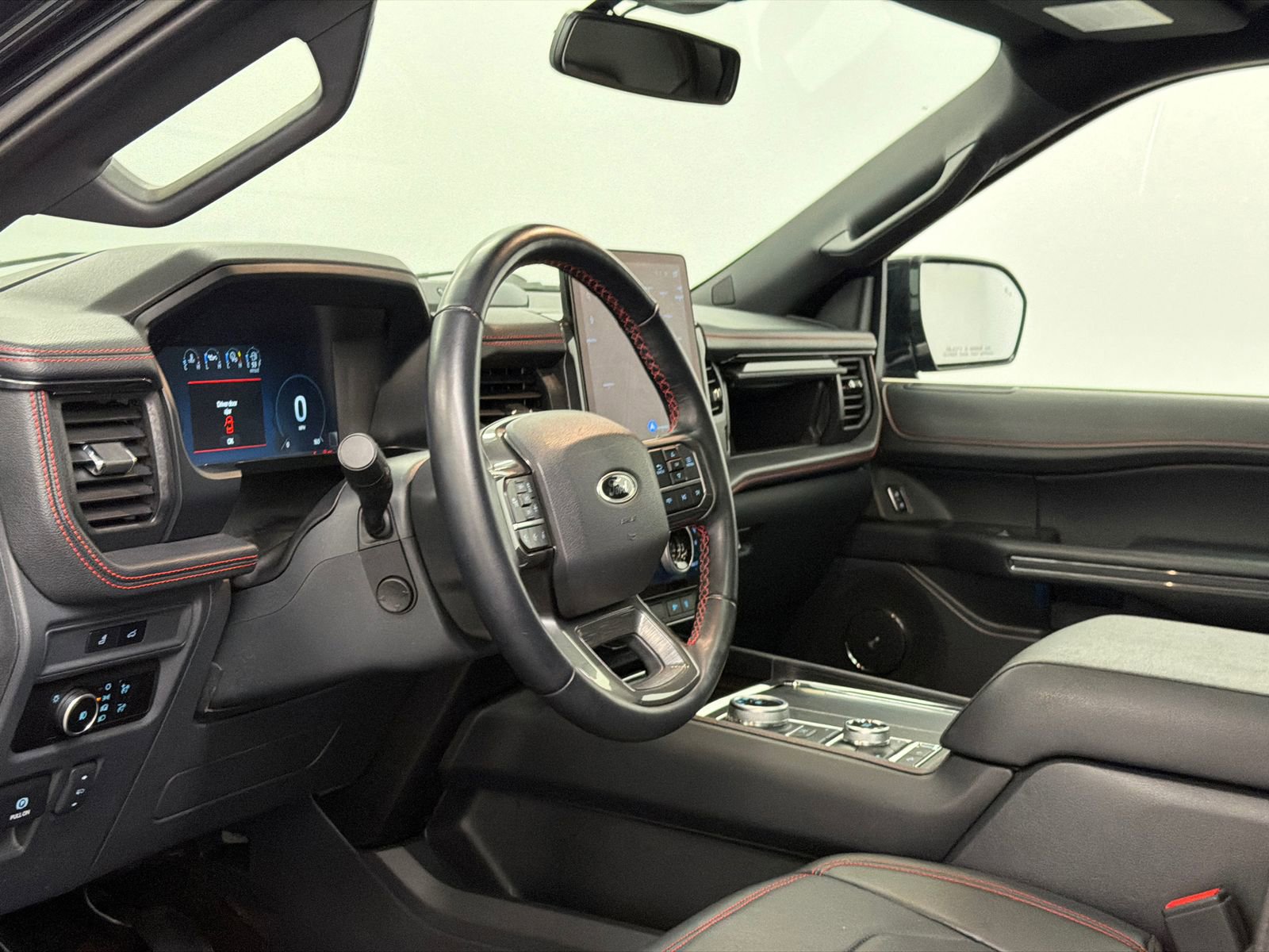 Used 2023 Ford Expedition Limited image 17