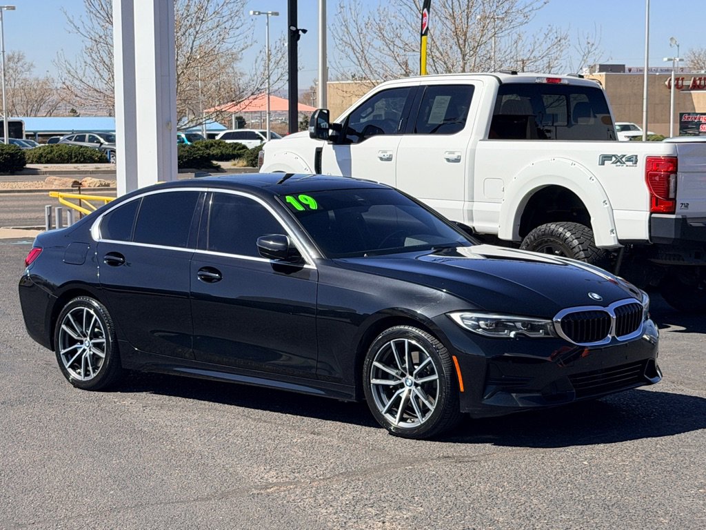 Used 2019 BMW 330i Sedan w/ Convenience Package image 4