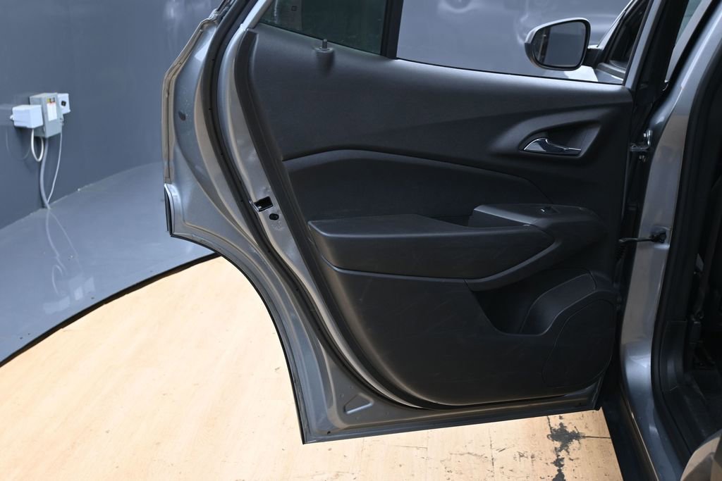 Used 2024 Chevrolet Trax LS w/ Driver Confidence Package FWD image 35
