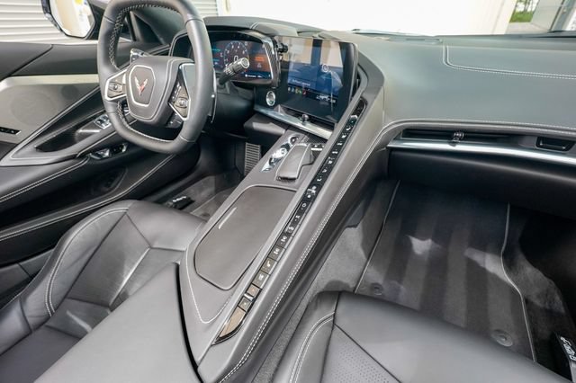Used 2020 Chevrolet Corvette Stingray Premium Conv w/ 3LT Preferred Equipment Group RWD image 83