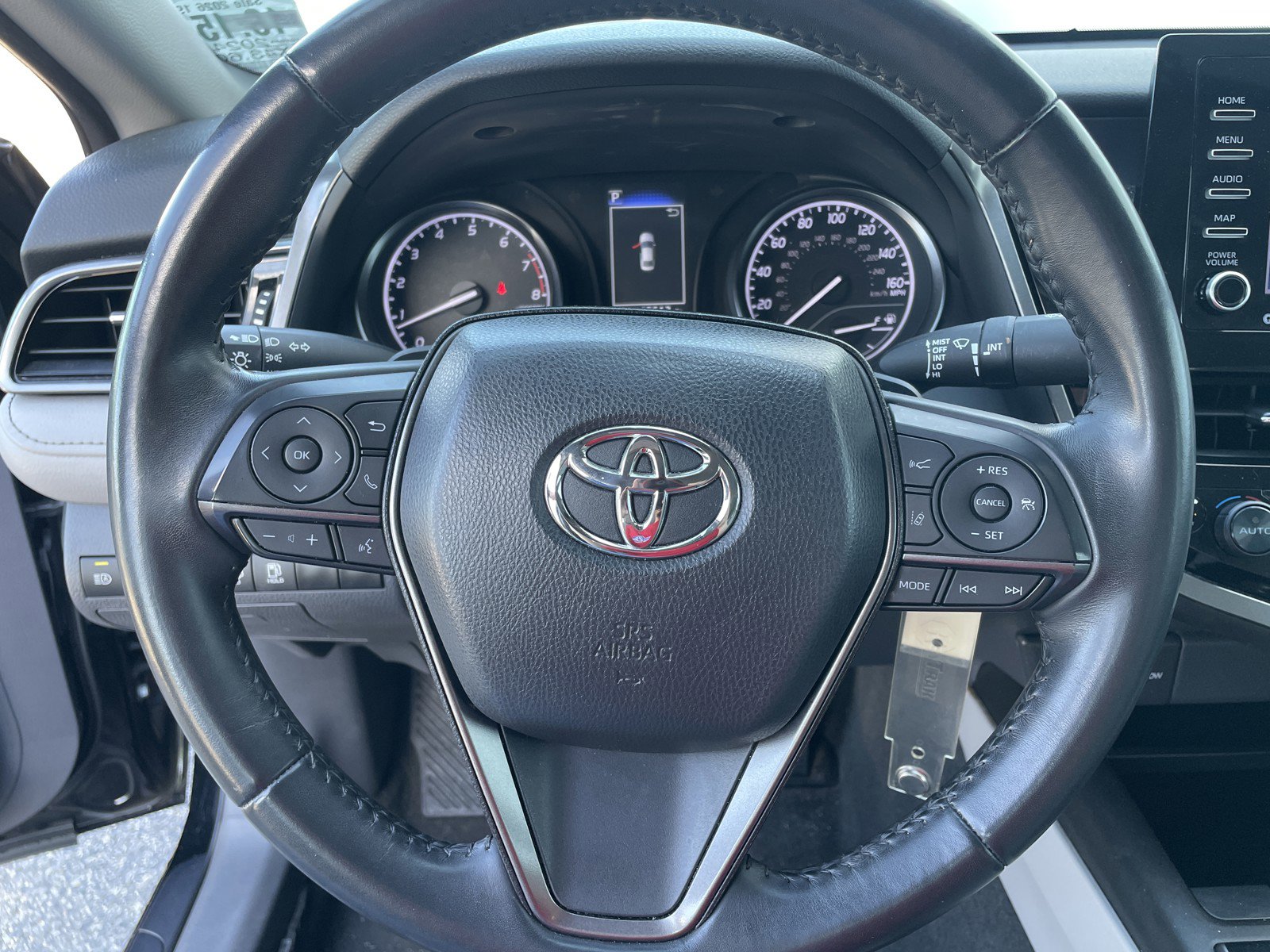 Used 2024 Toyota Camry SE FWD image 16
