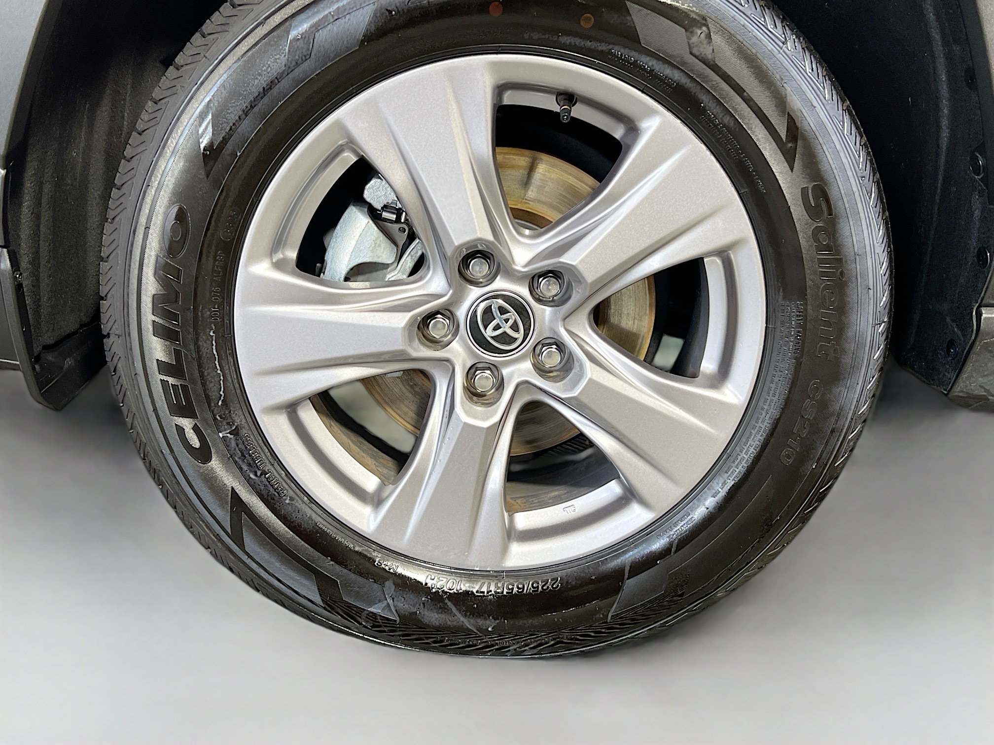 Used 2025 Toyota RAV4 XLE image 14