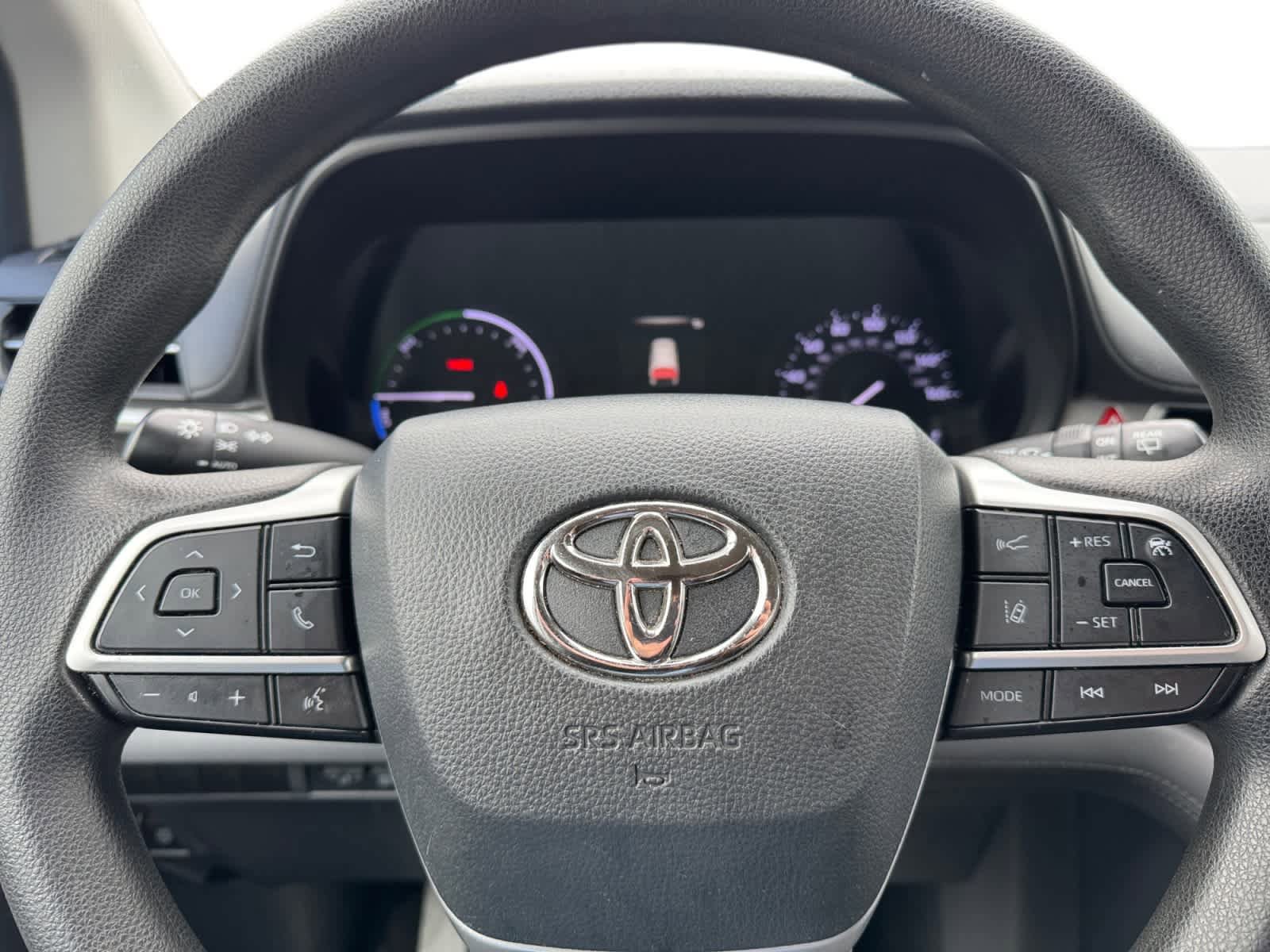Used 2021 Toyota Sienna LE FWD image 18