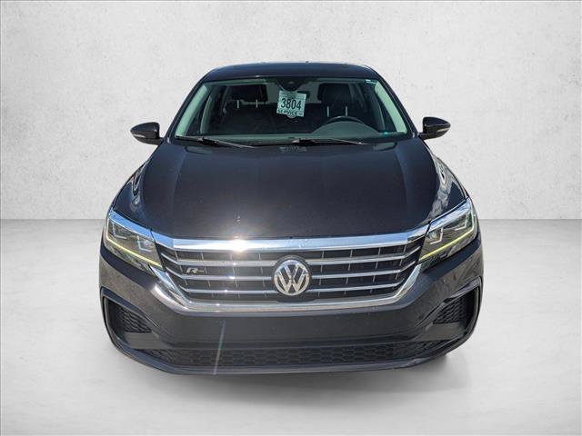 Used 2020 Volkswagen Passat 2.0T R-Line FWD image 2