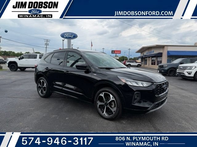 Used 2023 Ford Escape ST-Line Select w/ Tech Pack #2 AWD/4WD image 1