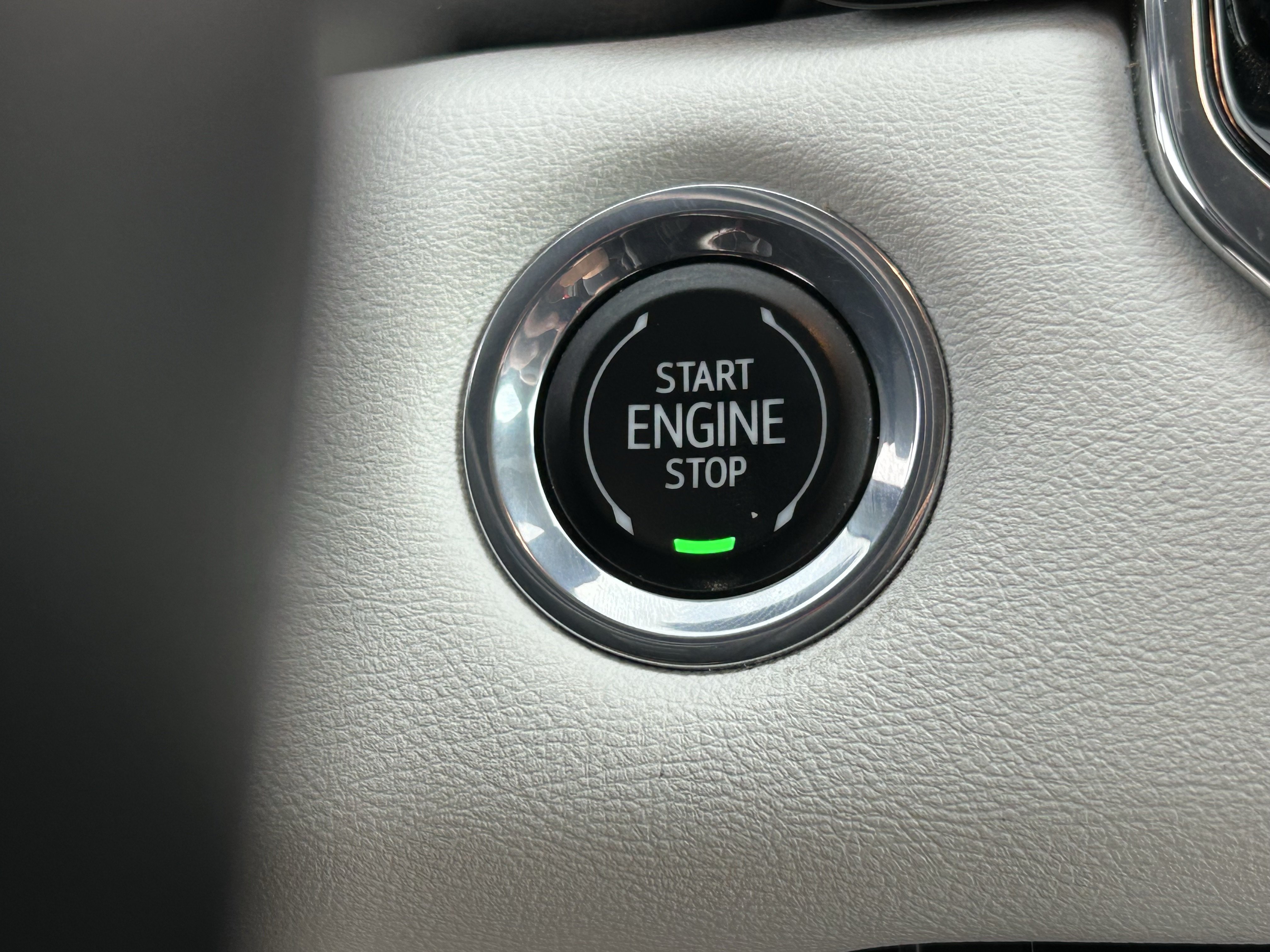 Used 2023 GMC Canyon AT4X AWD/4WD image 25