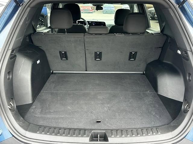 Used 2025 Chevrolet Equinox LT image 12