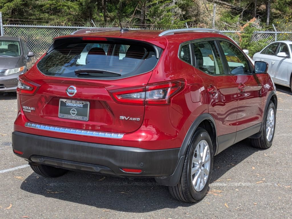 Used 2022 Nissan Rogue Sport SV w/ Technology Package AWD/4WD image 5