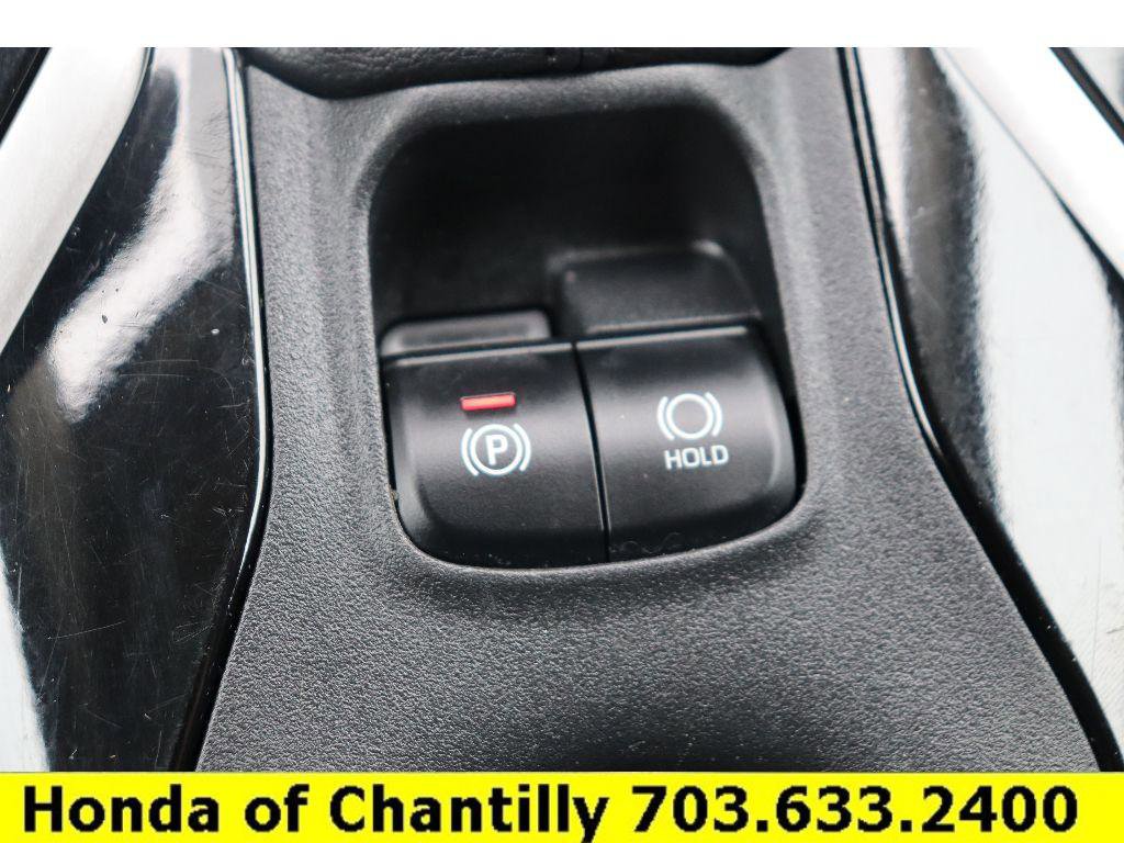 Used 2020 Toyota Corolla LE image 13
