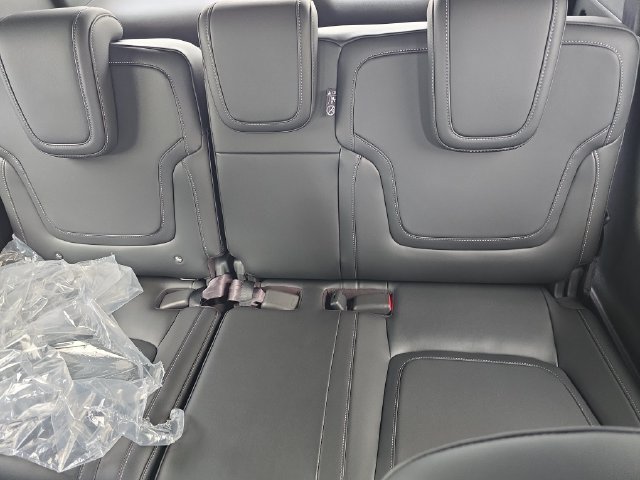 New 2026 Nissan Armada PRO-4X AWD/4WD image 18