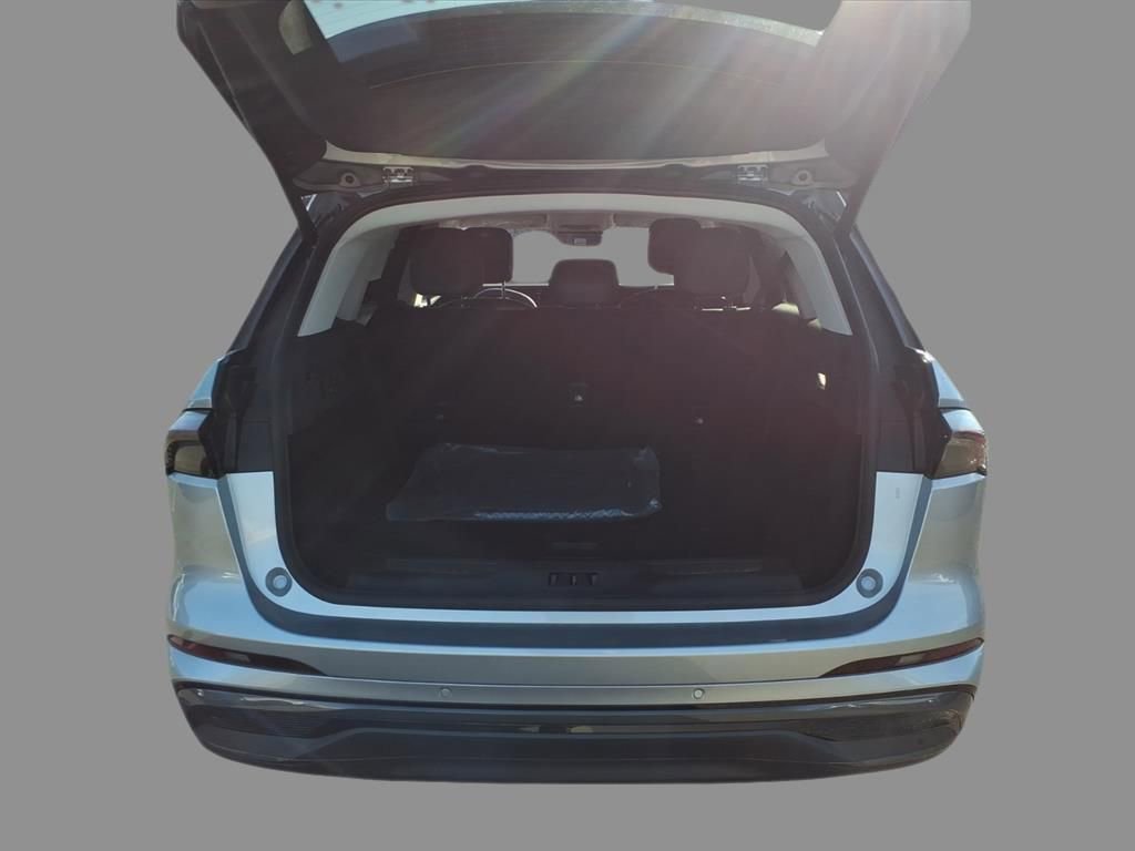 New 2026 Lincoln Nautilus Premier w/ Jet Appearance Package image 8