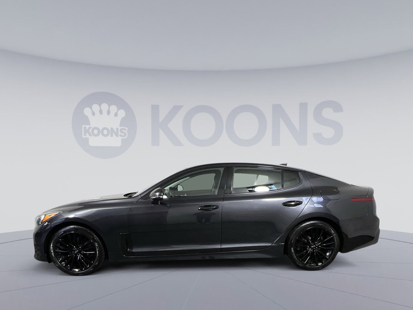 Used 2019 Kia Stinger image 2