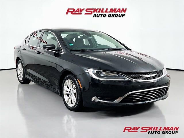 Used 2016 Chrysler 200 Limited image 1