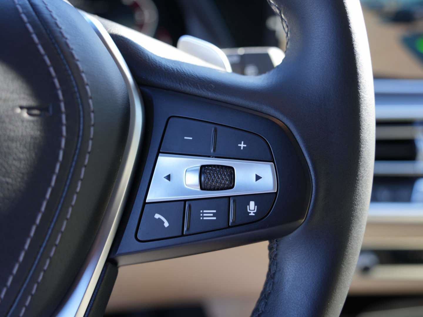 Used 2020 BMW X5 sDrive40i w/ Convenience Package image 17