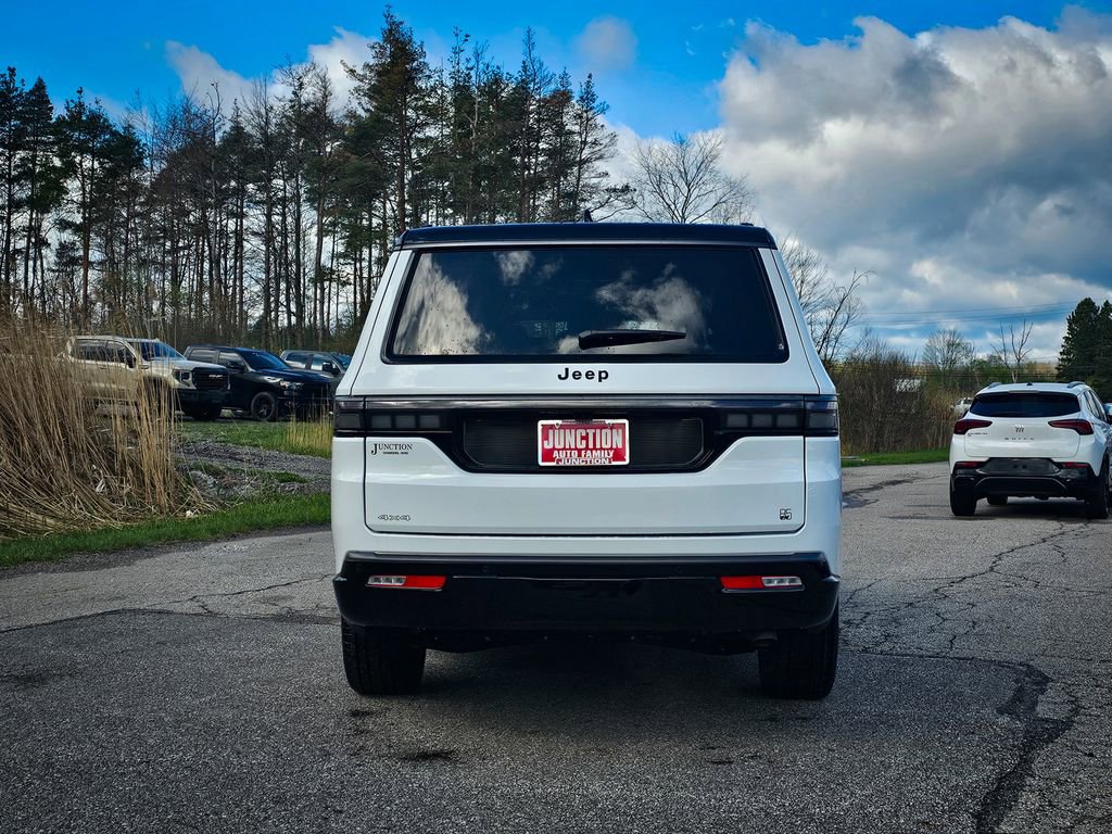 New 2026 Jeep Grand Wagoneer L 4WD image 4