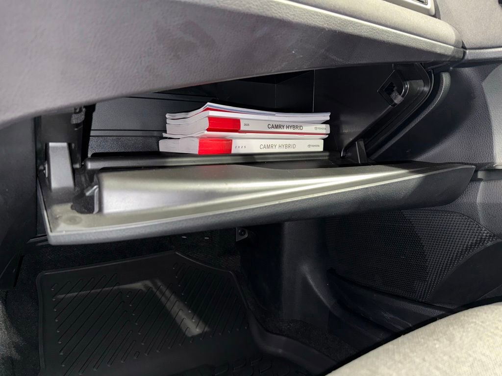 Certified 2025 Toyota Camry LE FWD image 27