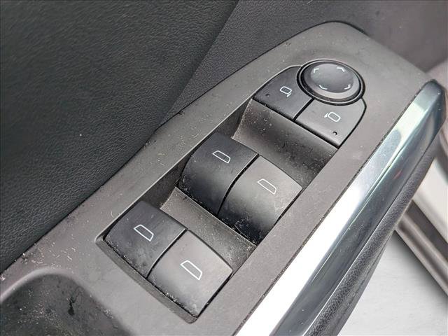 Used 2024 Chevrolet Traverse LS FWD image 10
