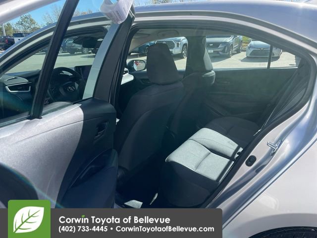 Used 2025 Toyota Corolla LE image 23