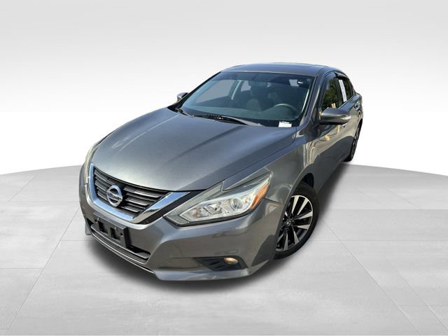 Used 2017 Nissan Altima 2.5 SV w/ Convenience Package image 9