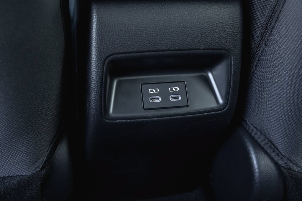Used 2026 Toyota Corolla SE FWD image 28