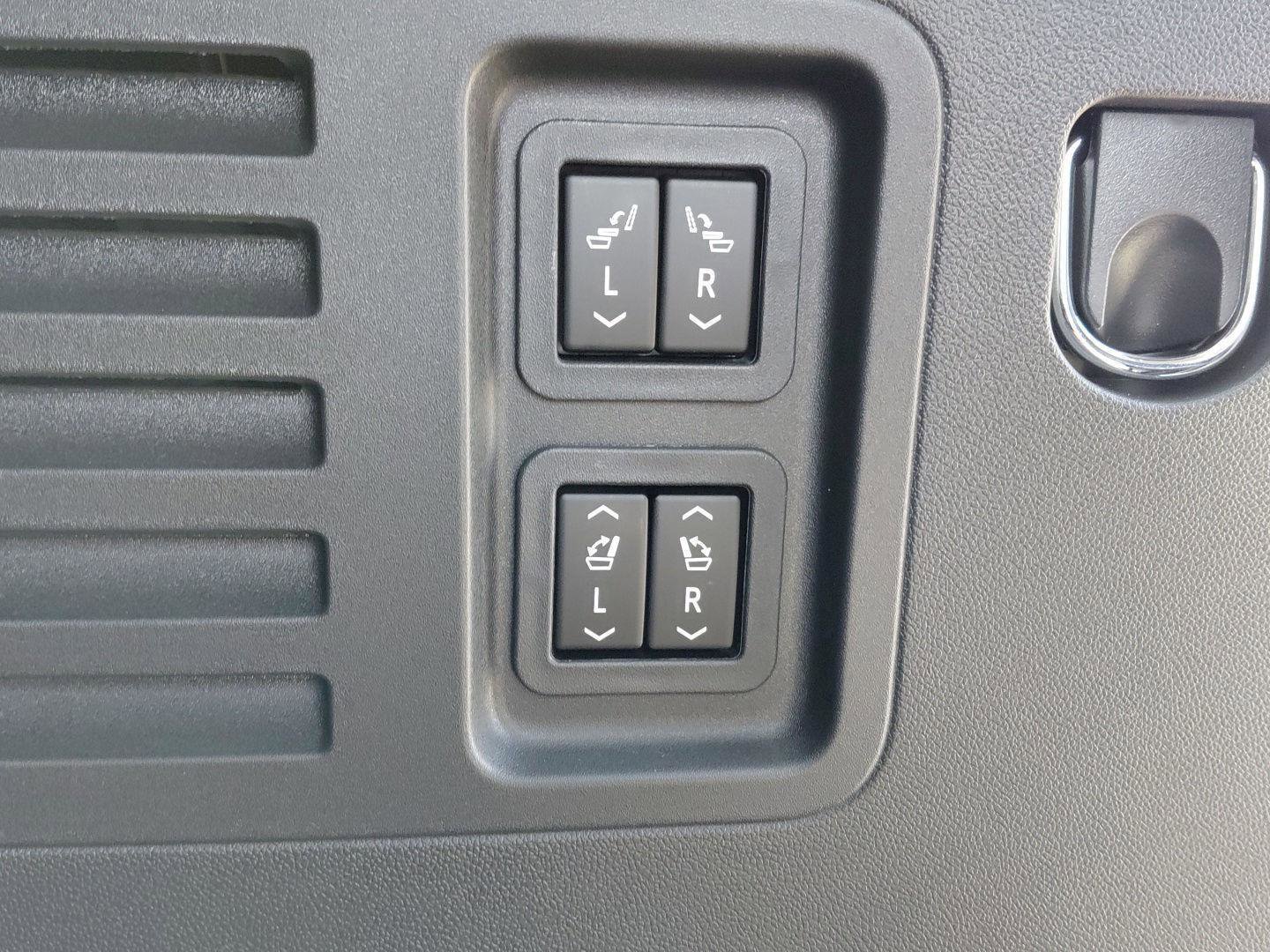 New 2026 GMC Acadia Denali w/ Super Cruise Package image 21