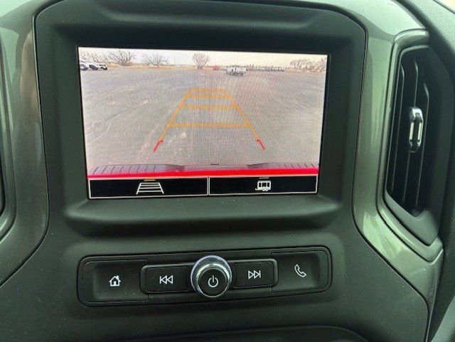 Used 2025 Chevrolet Silverado 2500 Custom w/ Custom Value Package image 15