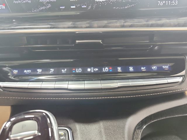 Used 2021 Cadillac Escalade Premium Luxury AWD/4WD image 36