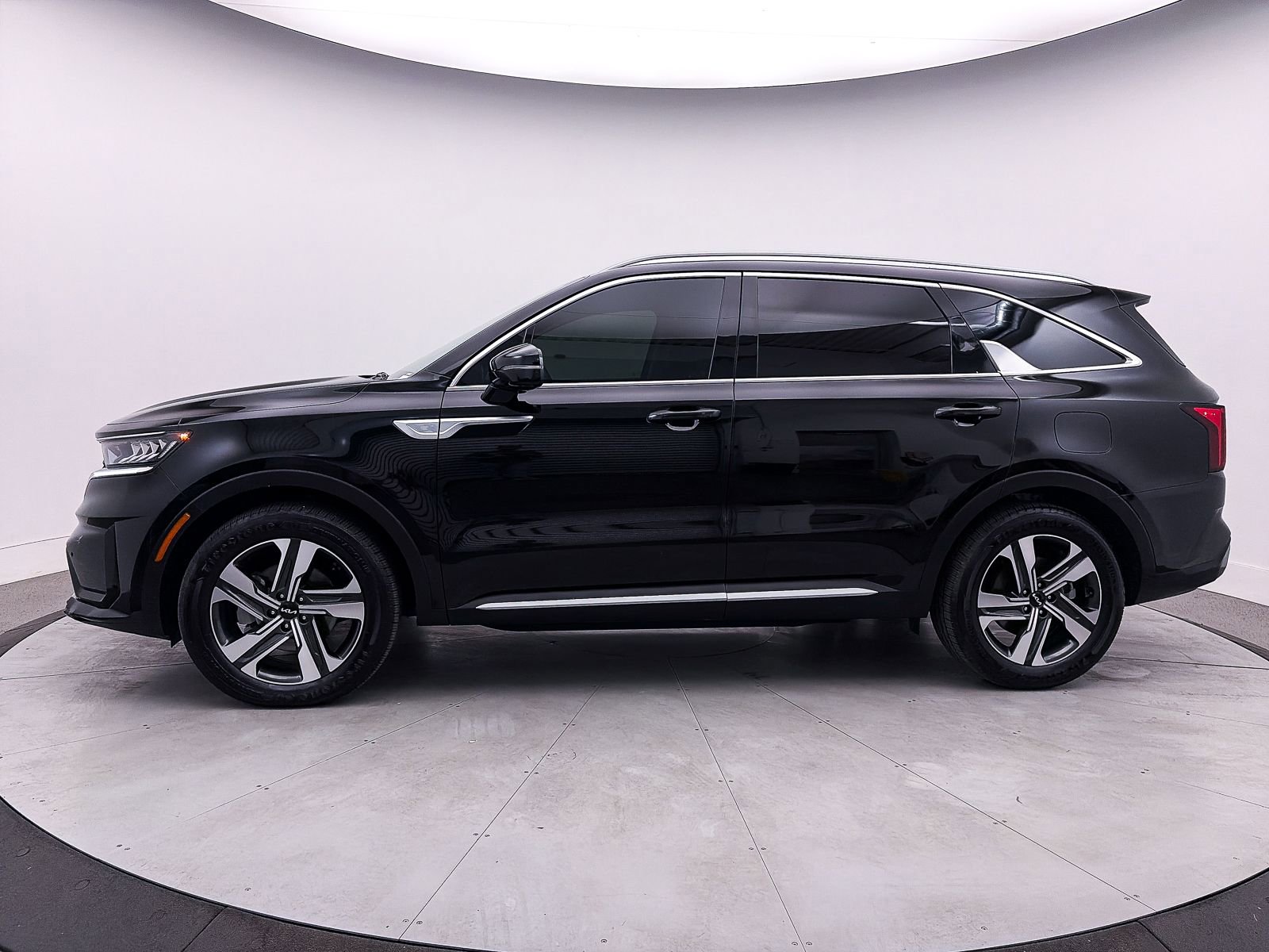 Used 2023 Kia Sorento EX image 38