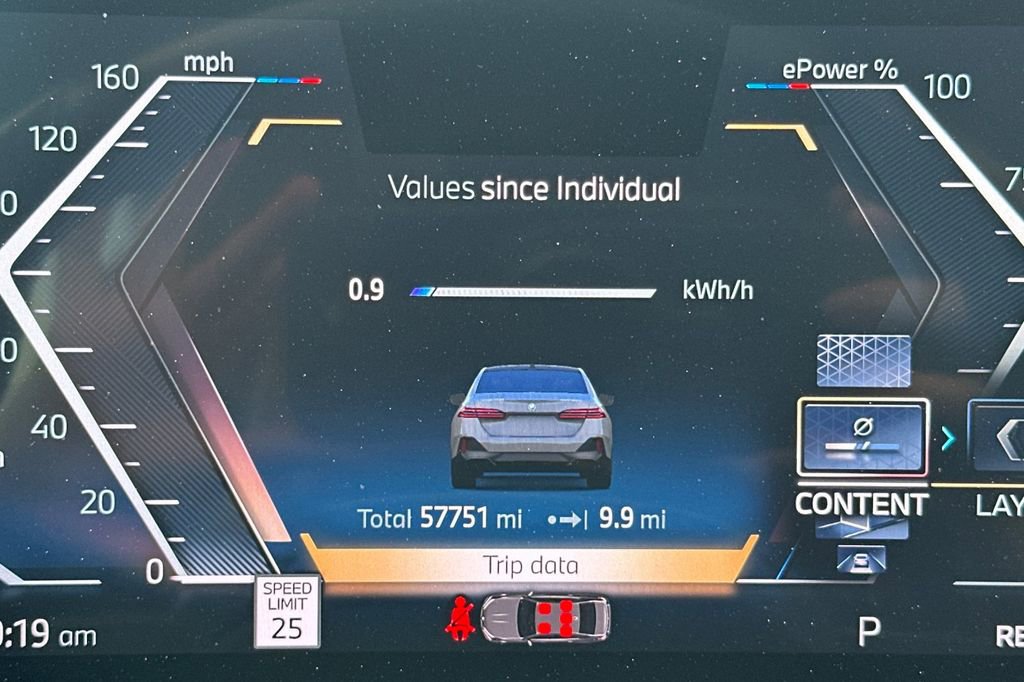 Used 2024 BMW i5 eDrive40i w/ M Sport Package image 30