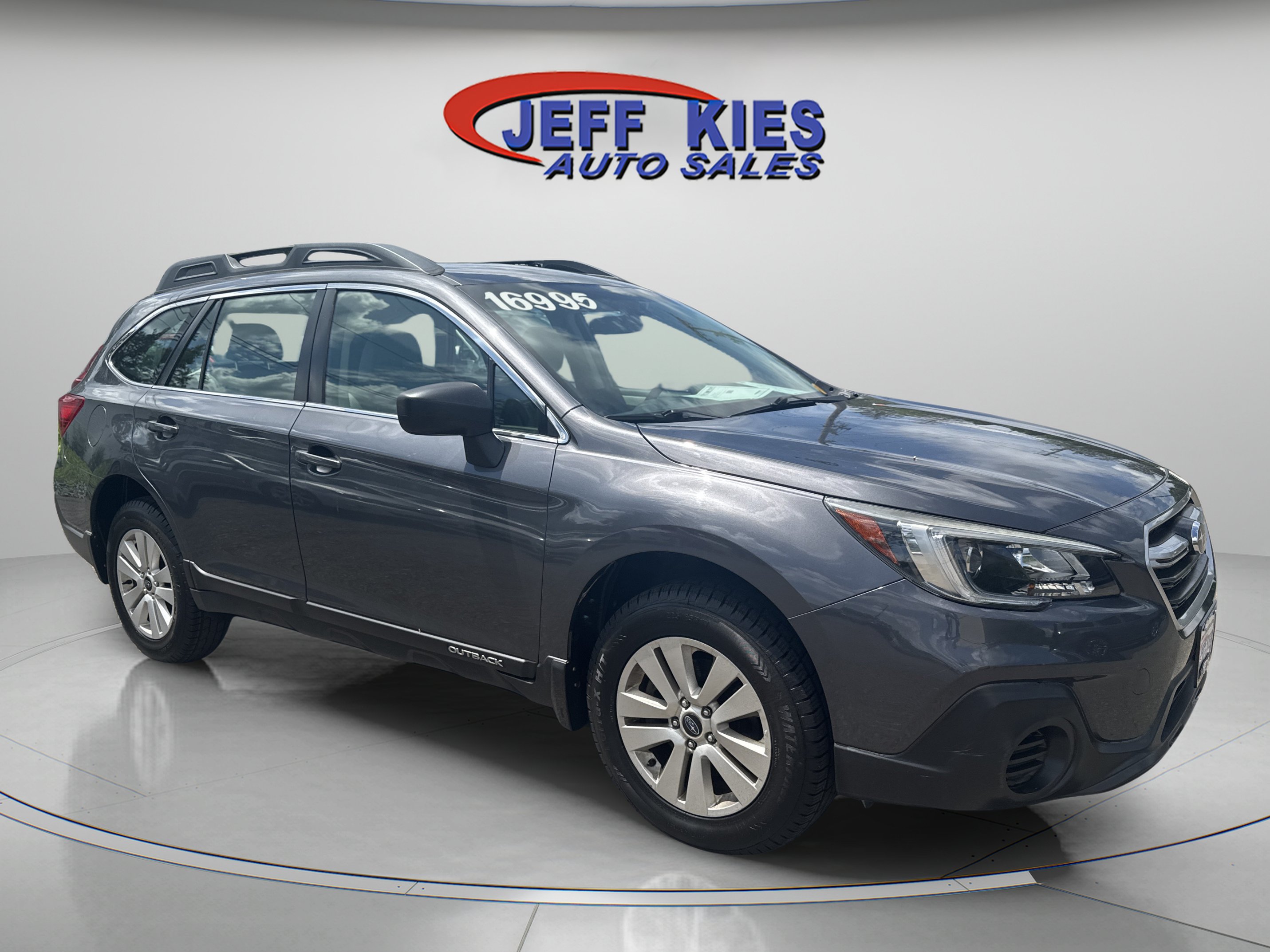 Used 2019 Subaru Outback 2.5i AWD/4WD image 3