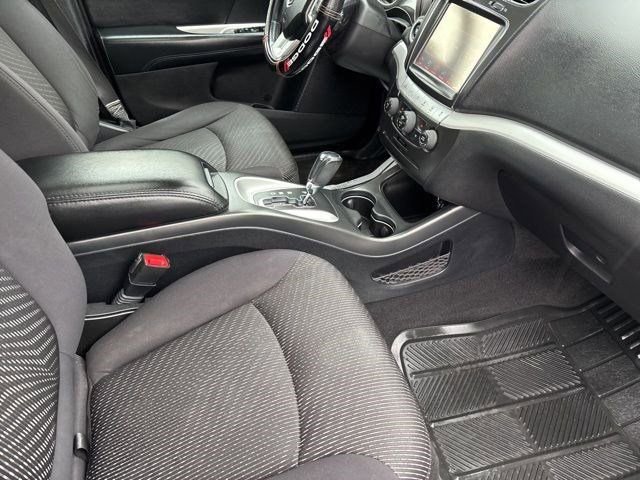 Used 2014 Dodge Journey Limited image 38