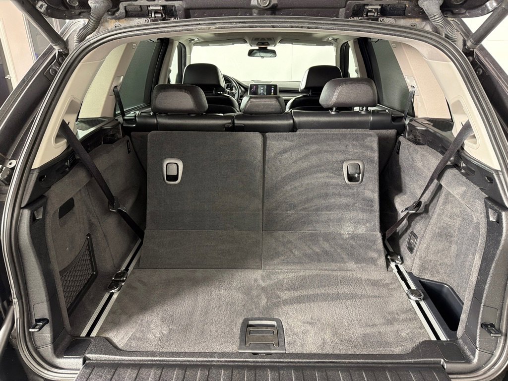 Used 2014 BMW X5 xDrive35d image 21