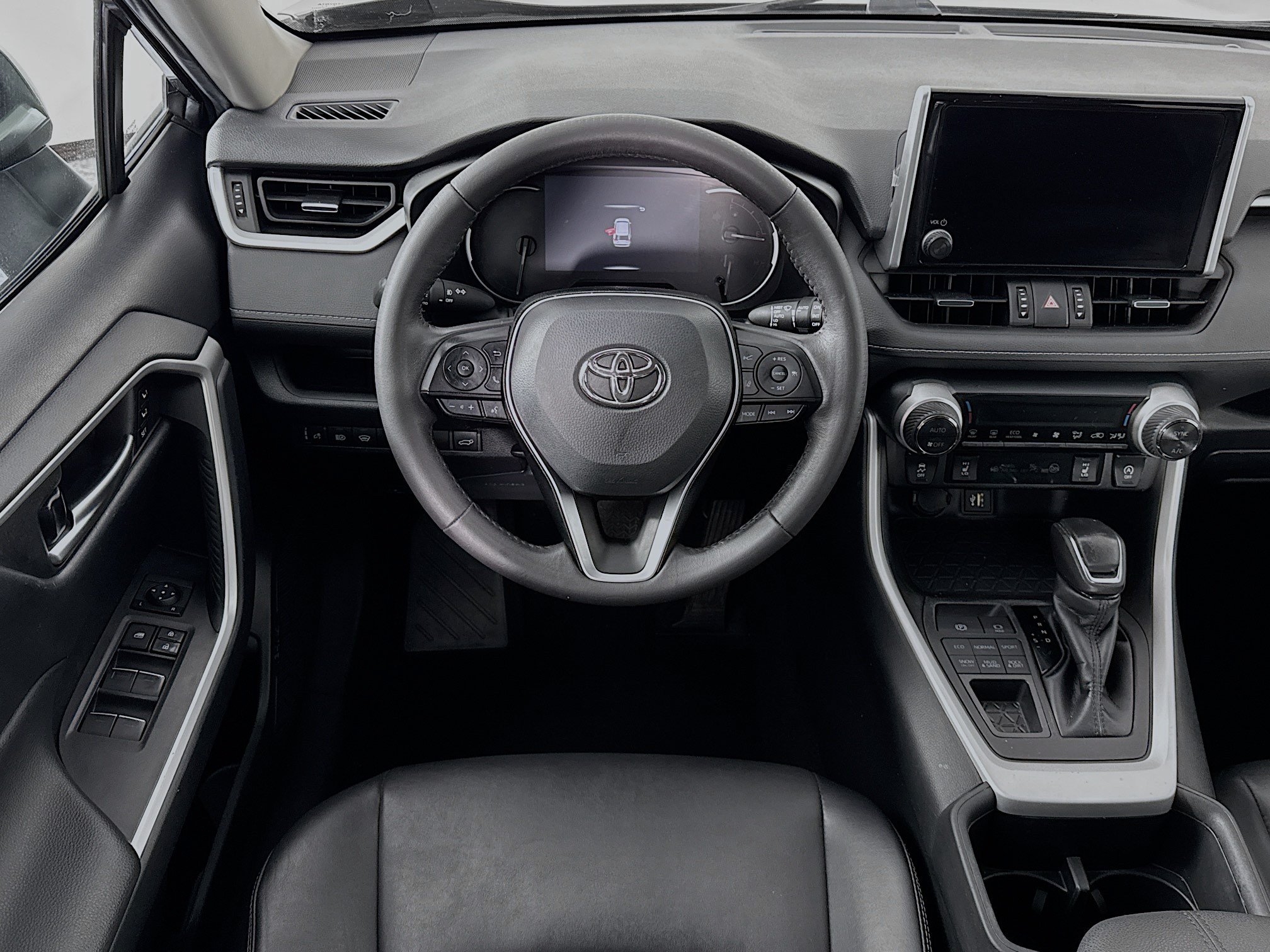 Used 2023 Toyota RAV4 XLE Premium AWD/4WD image 22