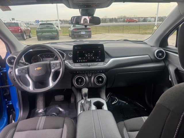 Used 2024 Chevrolet Blazer LT image 26