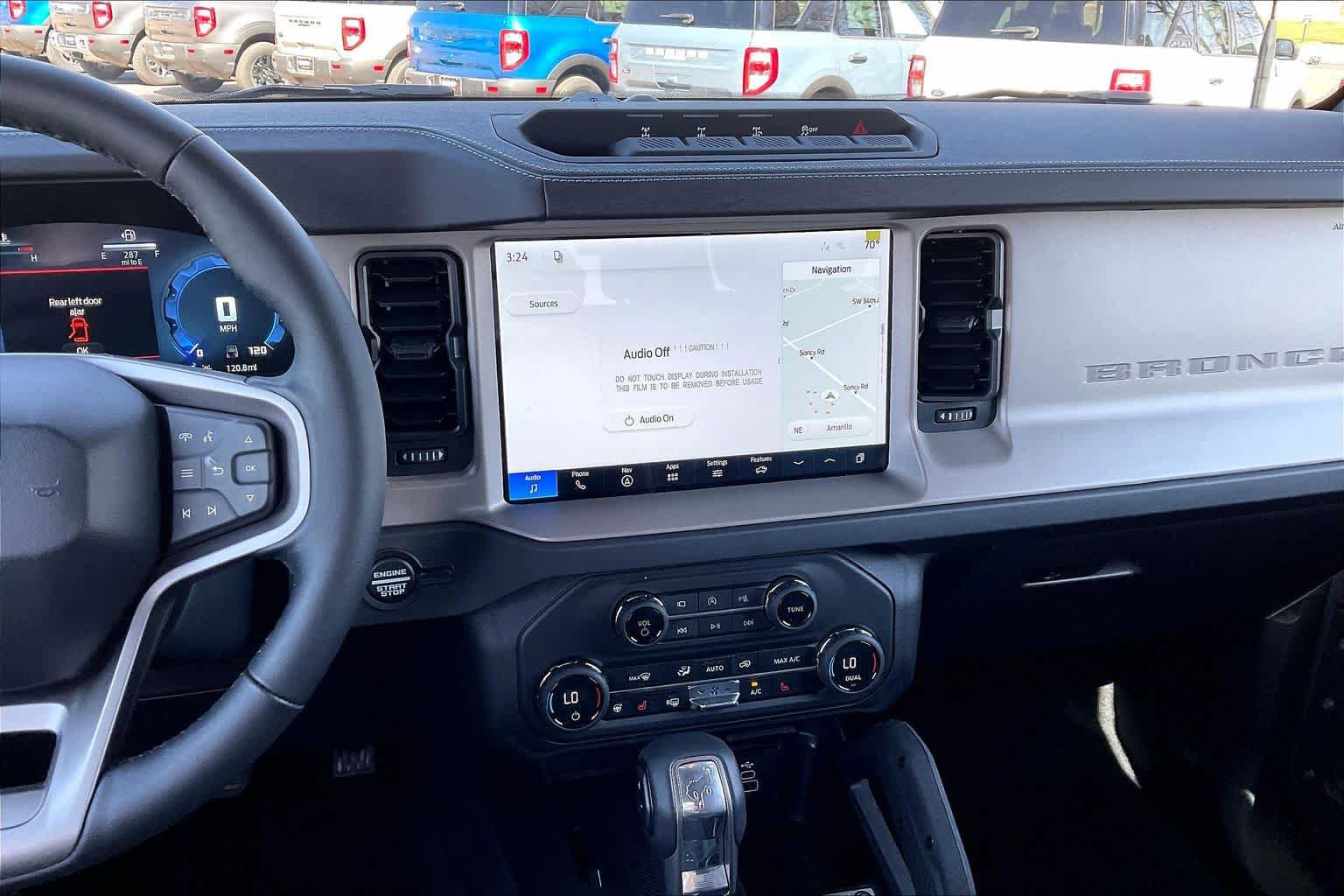 New 2026 Ford Bronco Outer Banks w/ Sasquatch Package AWD/4WD image 6