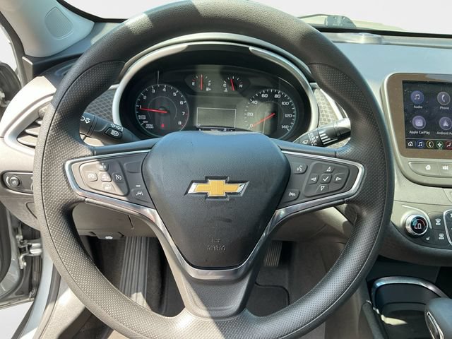 Used 2023 Chevrolet Malibu LT FWD image 13