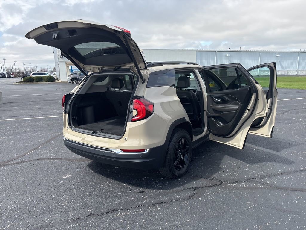 Used 2023 GMC Terrain AT4 w/ Infotainment Package II AWD/4WD image 17