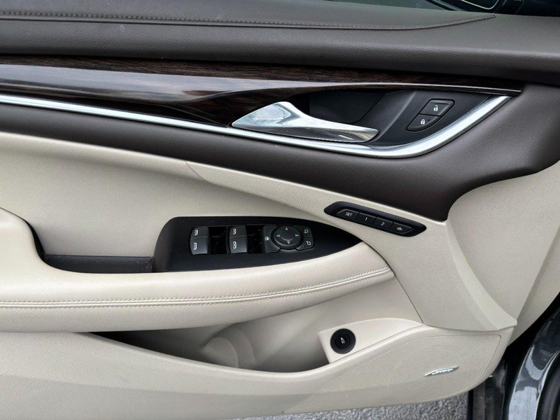 Used 2017 Buick LaCrosse Premium w/ Driver Confidence Package #2 FWD image 9
