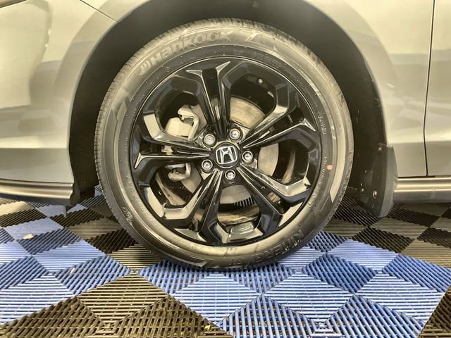 Certified 2025 Honda Accord SE image 10