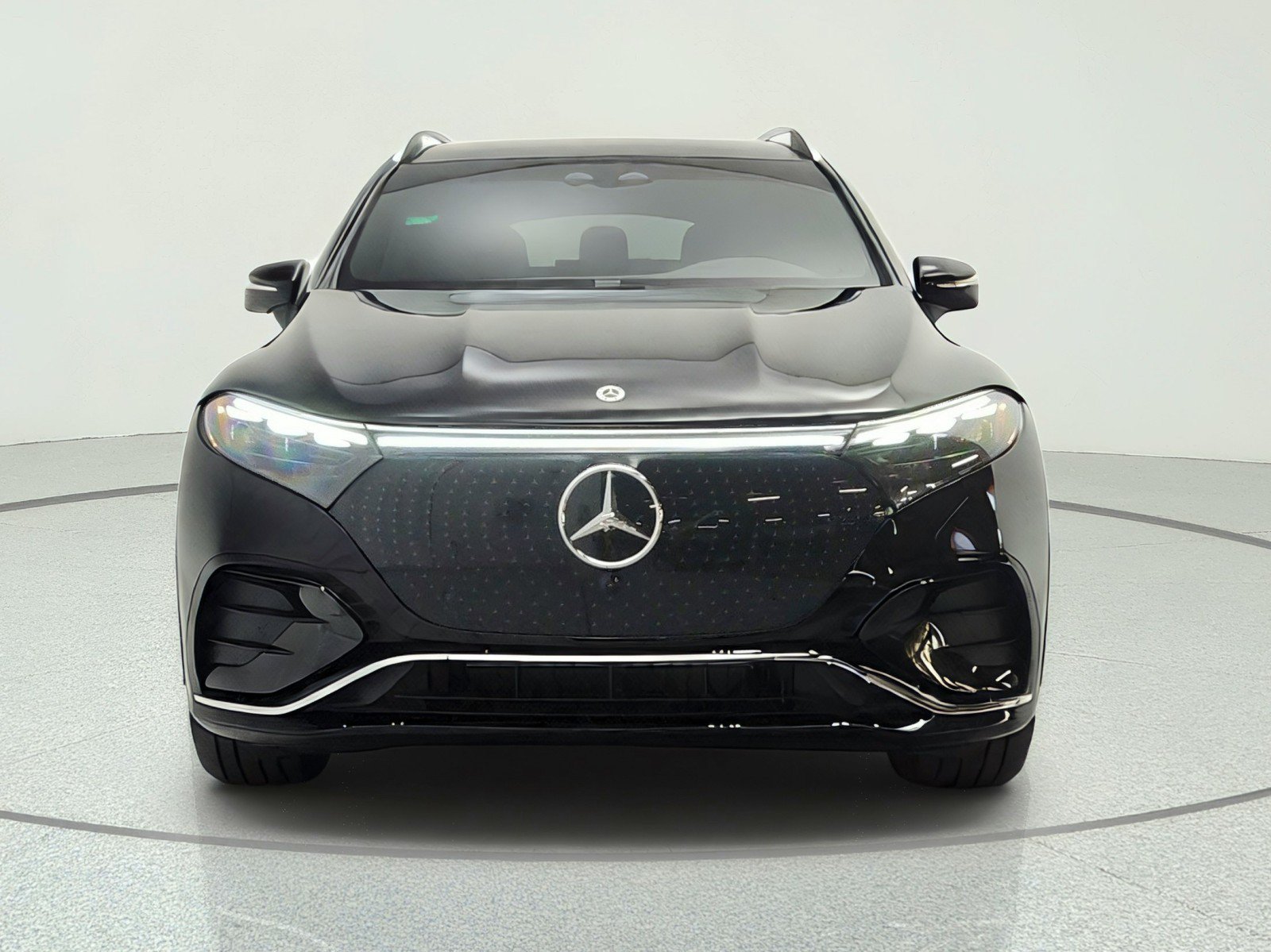 New 2026 Mercedes-Benz EQS 550 4MATIC SUV image 2