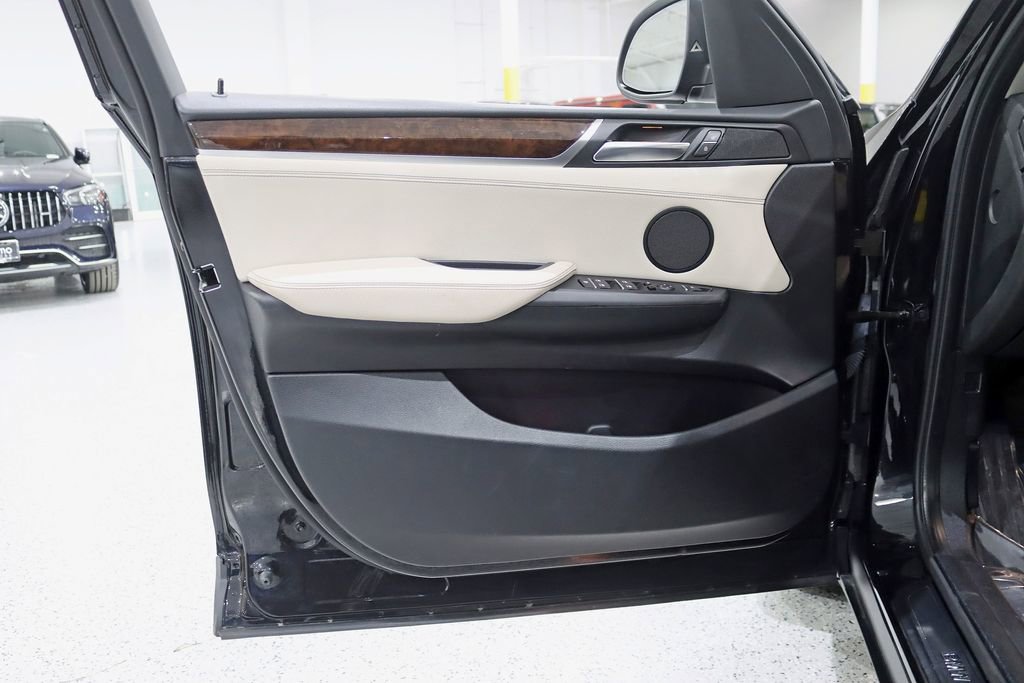 Used 2017 BMW X3 xDrive28i image 33