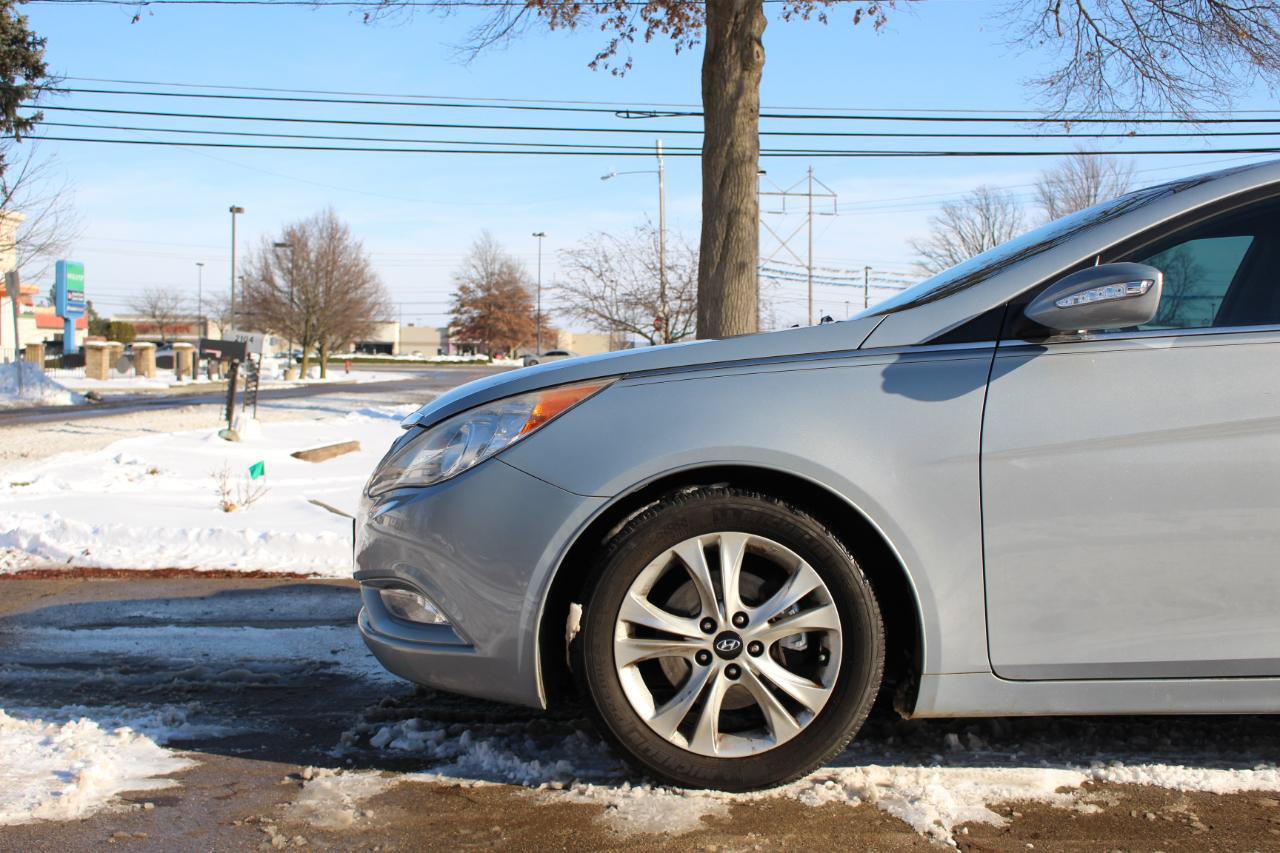 Used 2011 Hyundai Sonata Limited w/ Navigation Pkg 5 FWD image 47