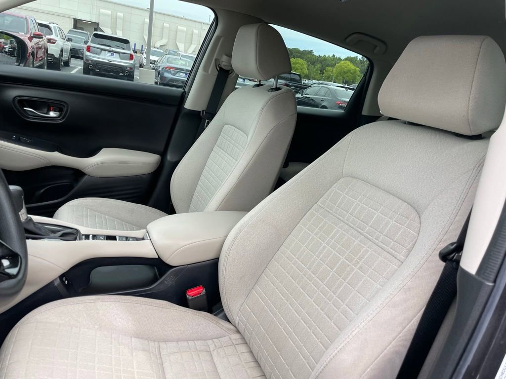 Certified 2025 Honda HR-V LX image 25