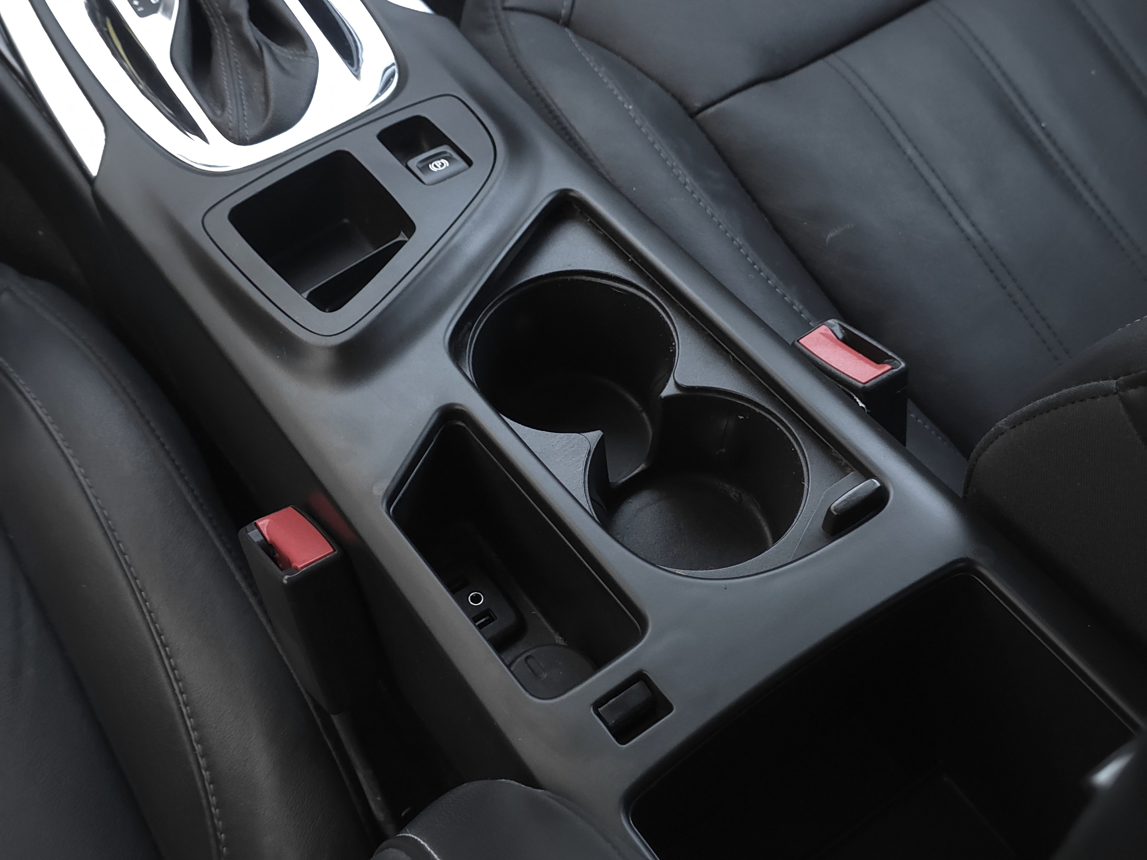 Used 2017 Buick Regal Sport Touring image 14