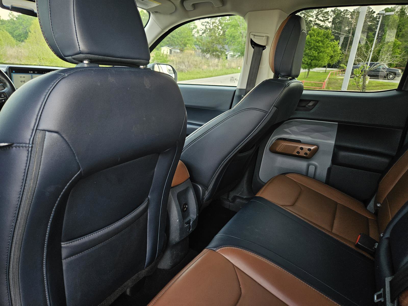 Used 2022 Ford Maverick Lariat image 32