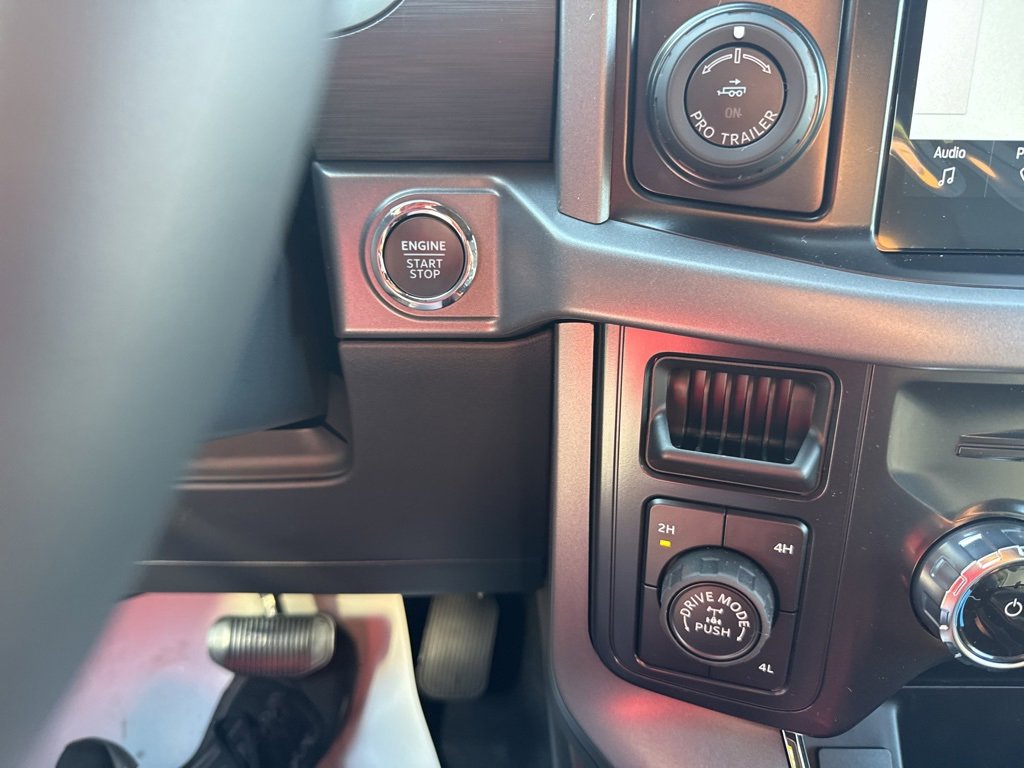 New 2025 Ford F150 XLT image 16
